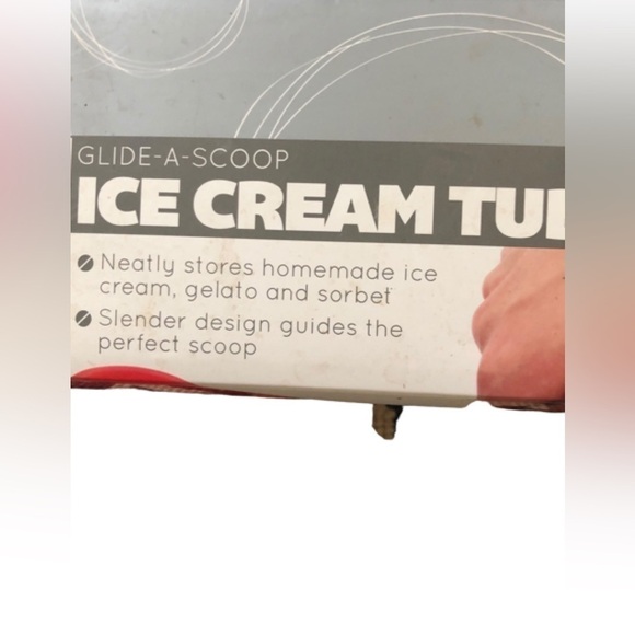Tovolo Glide ~A~Scoop Ice Cream Tub Stores Homemade Ice Cream Slender Design - Picture 4 of 4